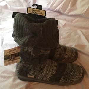 Muk Luks à la mode sweater boot